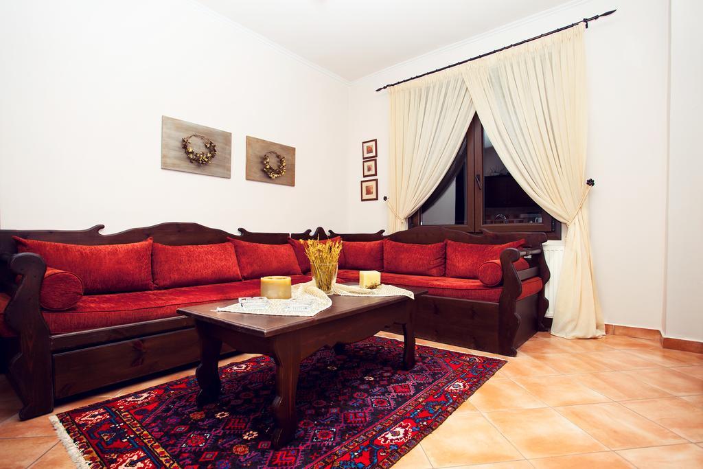 Militsa Guesthouse Naousa  Quarto foto