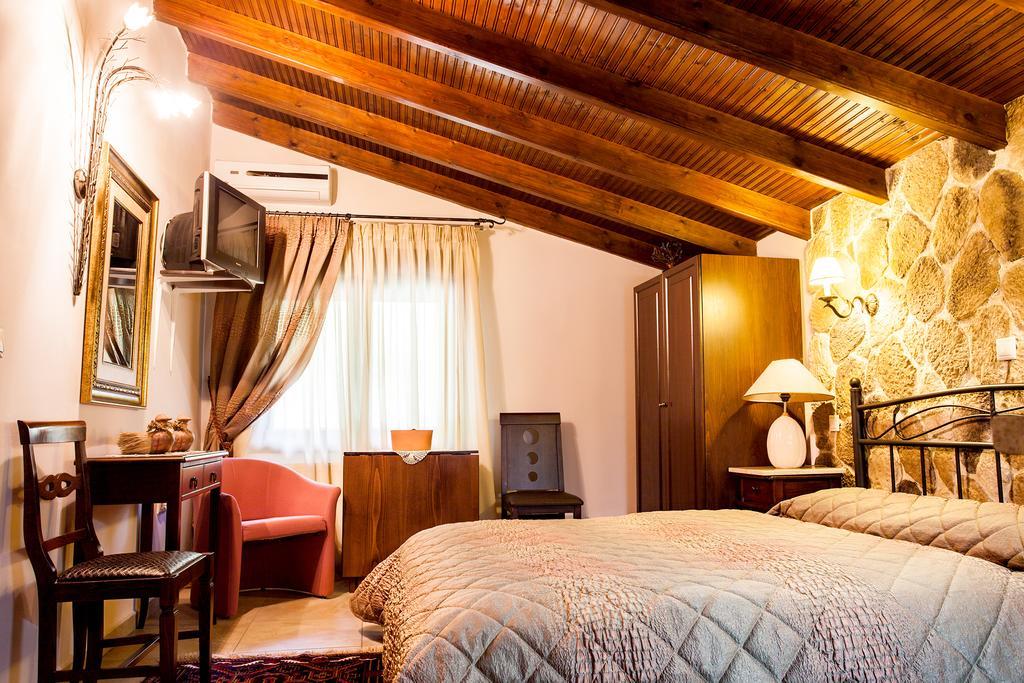 Militsa Guesthouse Naousa  Quarto foto