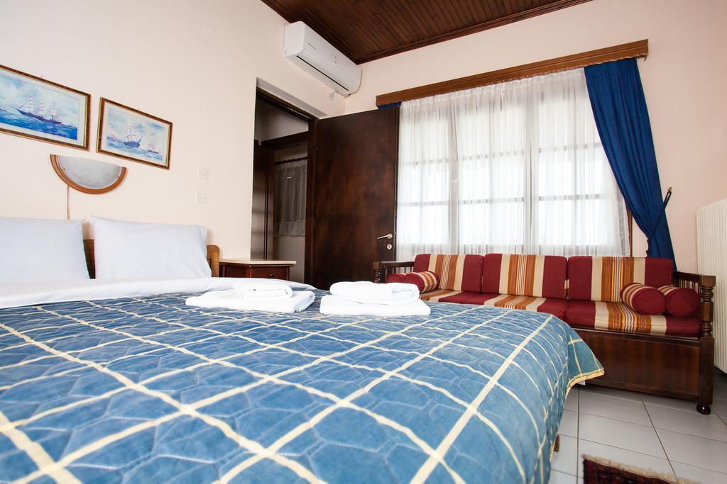 Militsa Guesthouse Naousa  Quarto foto